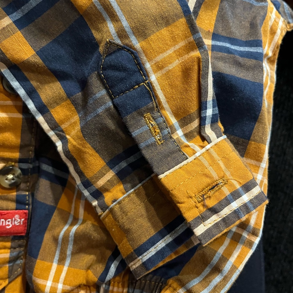 Wrangler Vibrant Orange and Blue Button Down Shirt - Picture 6 of 6
